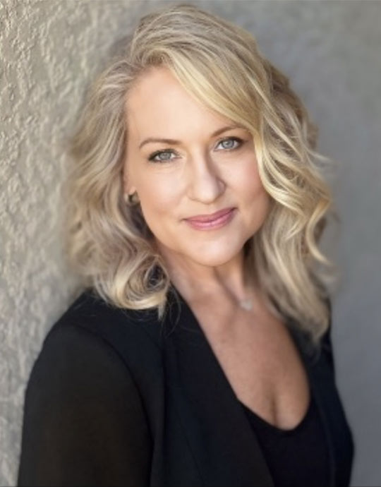Paula, Esthetician